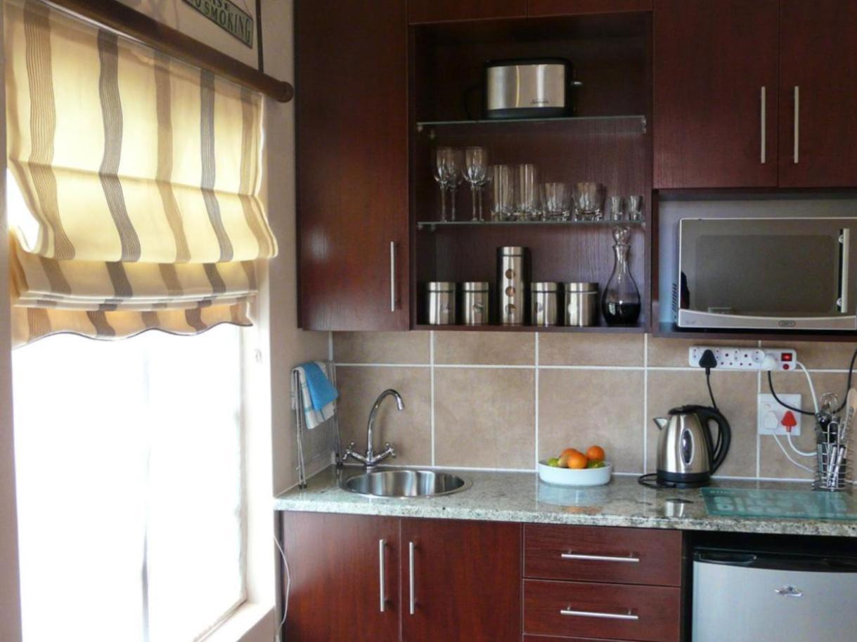 Ruresta Guesthouse Bloemfontein Bagian luar foto