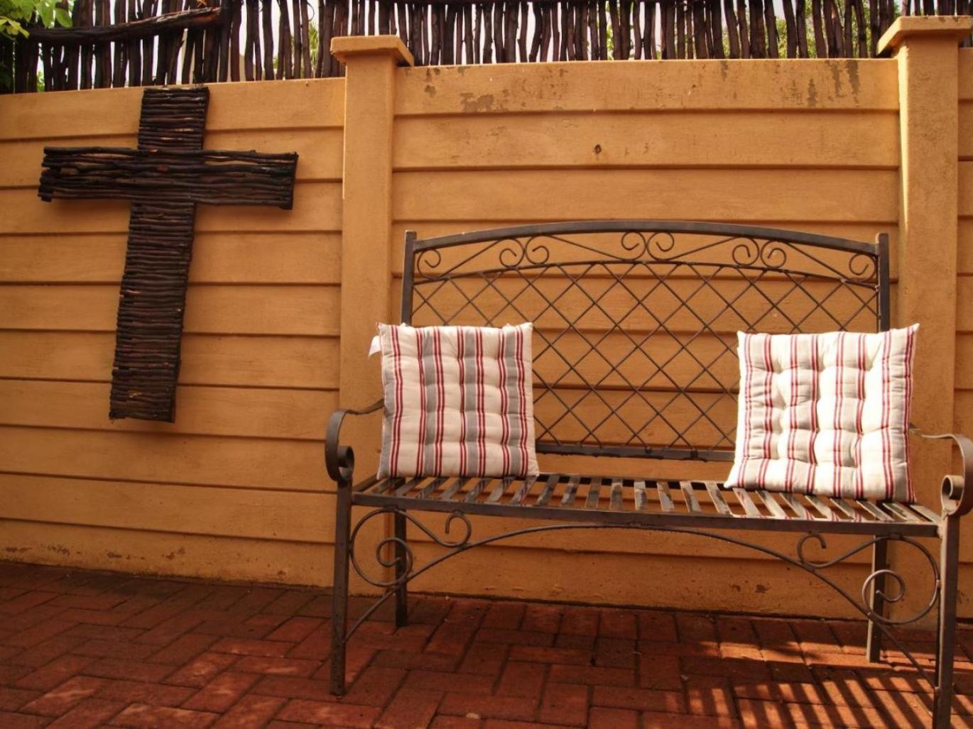 Ruresta Guesthouse Bloemfontein Bagian luar foto